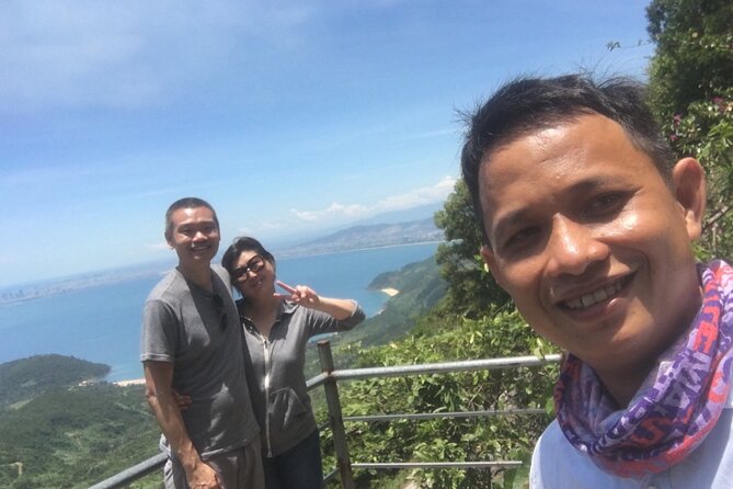 Hoi An to Hai Van pass loop with Motorbike Tour Mr Phu - Riding toward Hai Van Pass from Hoi An