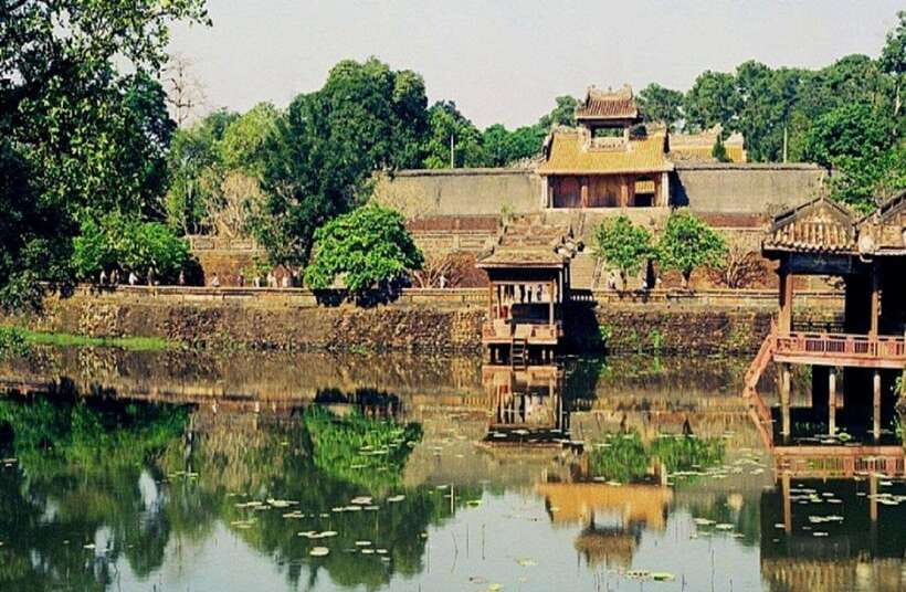 Hue City Motorbike Tour to Countryside, Pagoda & Royal Tombs - What the $46 price includes