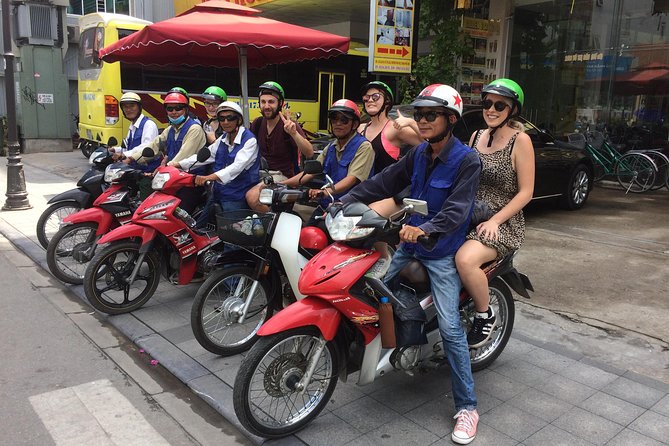Hue Food Tour by Walking or Cyclo or Motorbike with Driver - Starting at Dong Ba Market