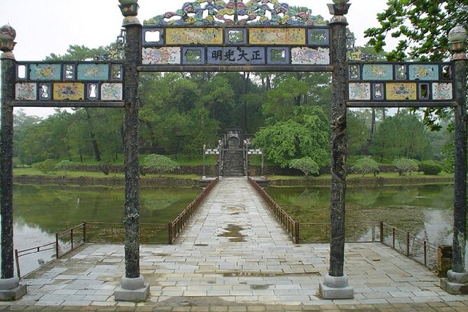 Hue Motorbike & Boat Tour to Countryside & Heritage Sites - Thuy Tien Lake and the unusual dragon park