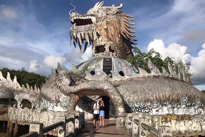 Hue Private Tour with Local Student by Motorbike - The ride to Thuy Tien Lake