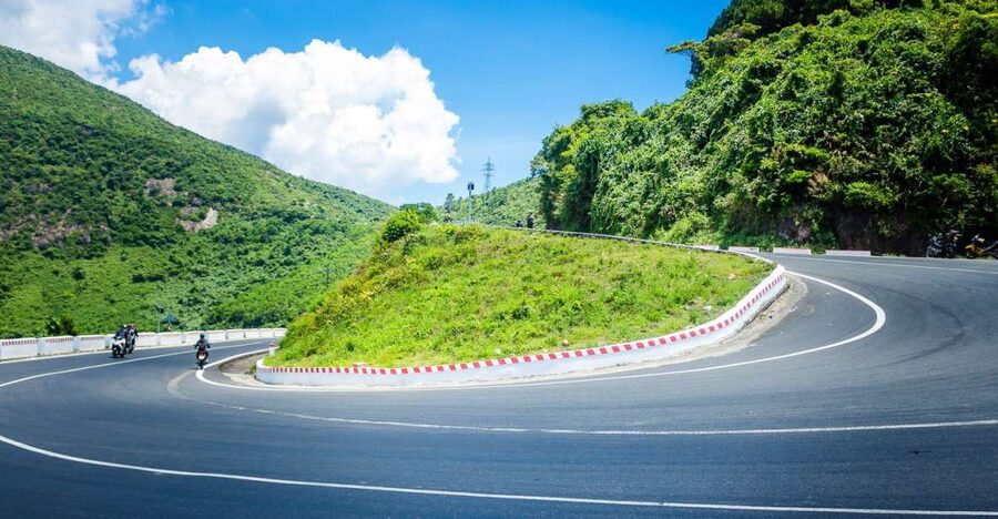 Hue to Hoi An/Da Nang: Private Scenic Motorbike Tour - Why take a motorbike from Hue to Hoi An?