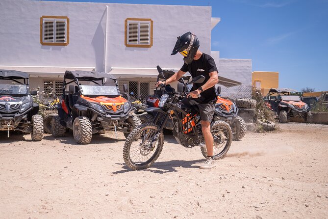 Ibiza: Electric Motorbike Excursion - Riding Requirements and the Vespa Question