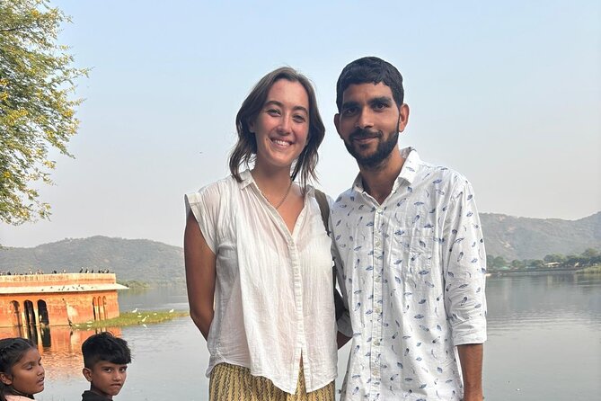 Jaipur Full-Day Motorbike Tour for Solo Female Travelers - Starting at Patrika Gate