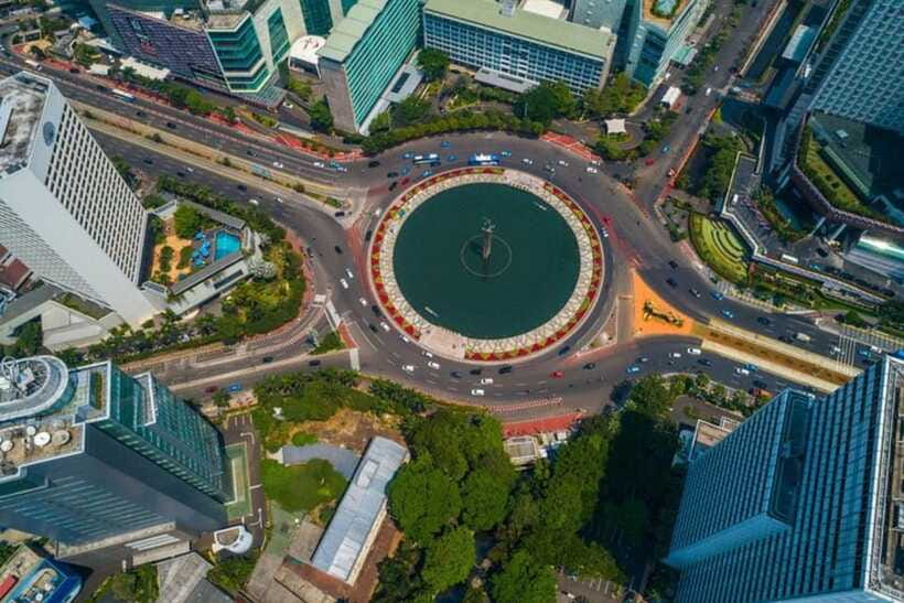 Jakarta: Private Customizable Motorbike Tour - Guide quality and the importance of communication