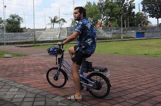 Jakarta Scooter Lessons and Motorcycle Lessons - The value of private instruction at $25
