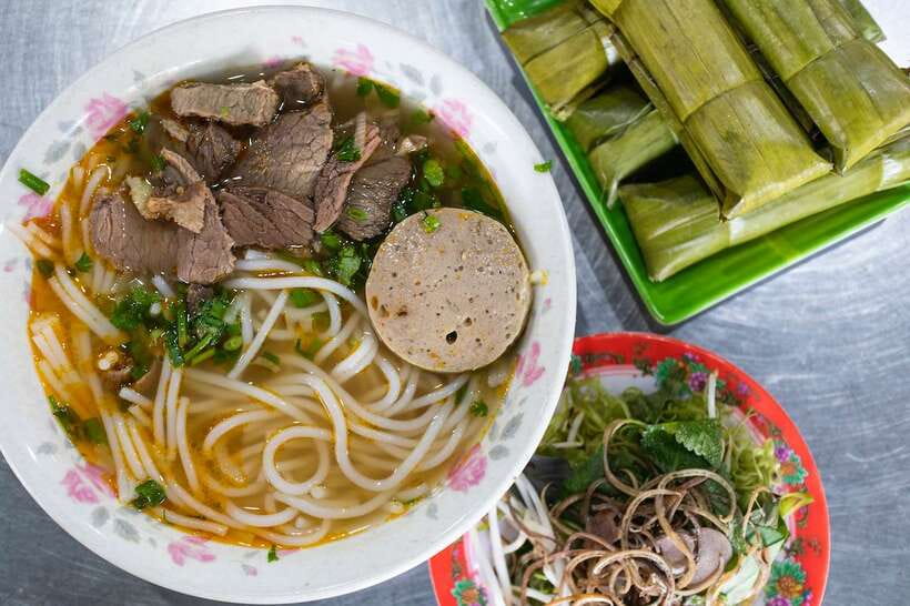 KISSTOUR | Motorbike Food Tour Female Drivers in Ho Chi Minh - Who should book this experience
