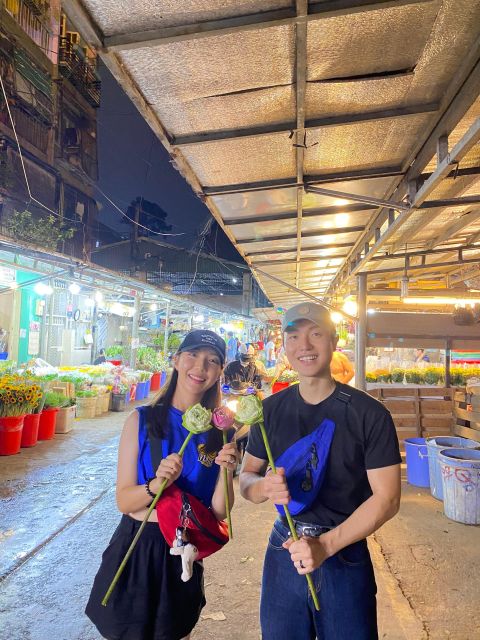 KISSTOUR| Saigon By Night & Street Food Tour on Motorbike - Starting with Saigon after sunset