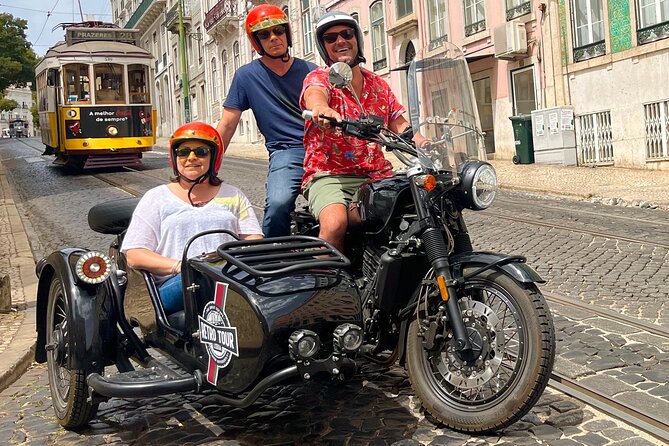 Lisbon Historic - Private Vintage Sidecar Tour - A poet’s viewpoint and a building full of stories