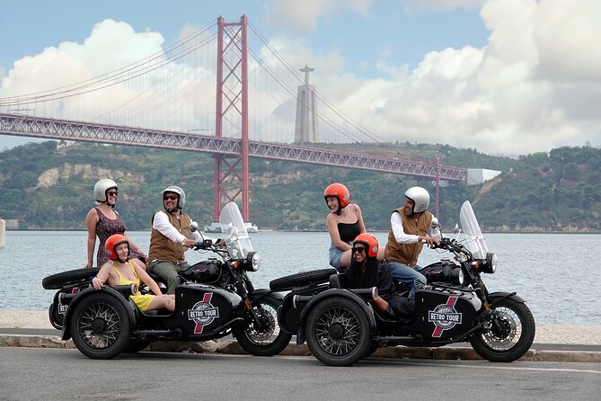 Lisbon: Private Experience Motorcycle Sidecar Tour - Emerging districts and changing walls