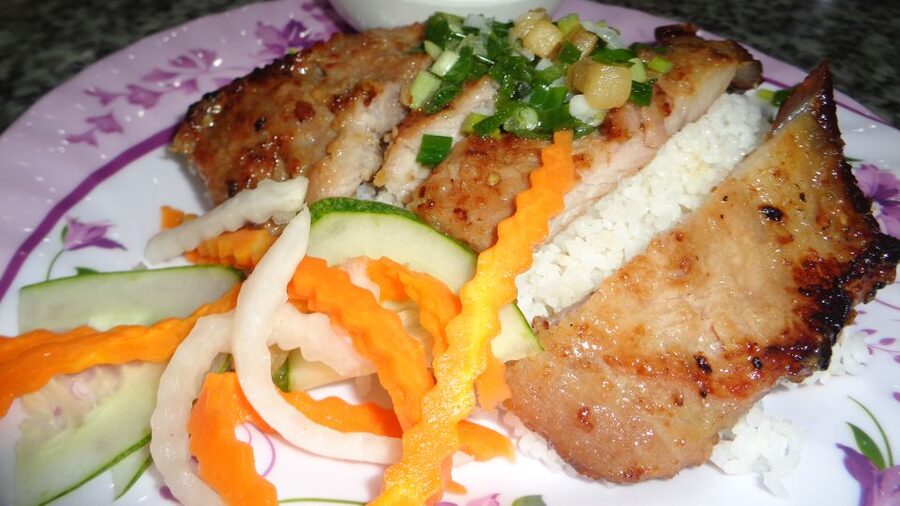 Midnight Street Food Tour In Saigon By Motorbike - Starting at 10:00PM by the Saigon River