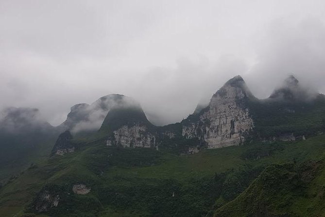 Motorbike 4 Days Ha Giang Loop Tours - Day four: Ma Pi Leng Pass and the ride back to Ha Giang