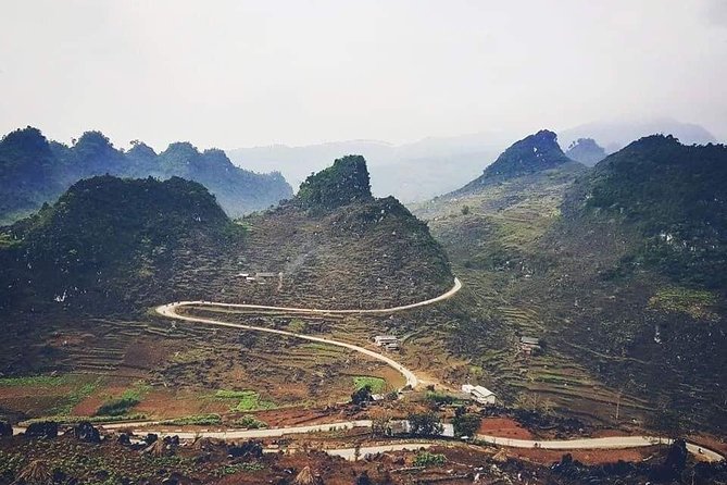 Motorbike 4 Days Ha Giang Loop Tours - The easy rider advantage, and its limits