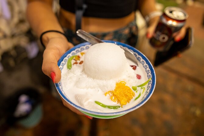 Motorbike Food Tour in Chiang Mai - Six stops build a full Thai dinner