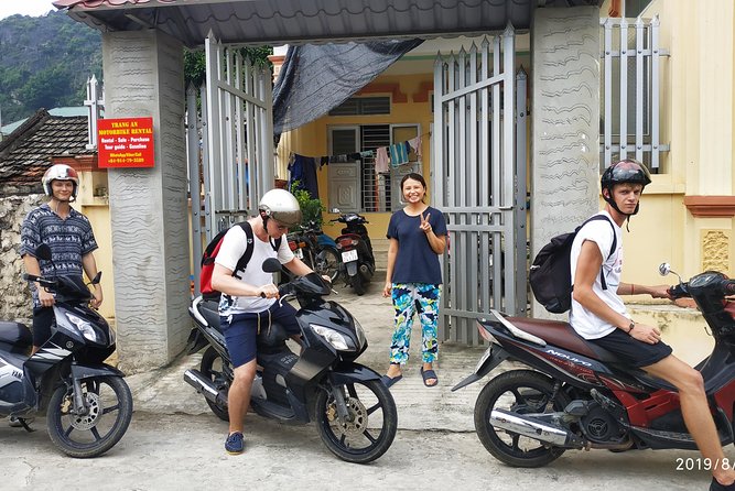 Motorbike Rental Ninh Binh - The pickup experience at Ninh Binh Railway Station