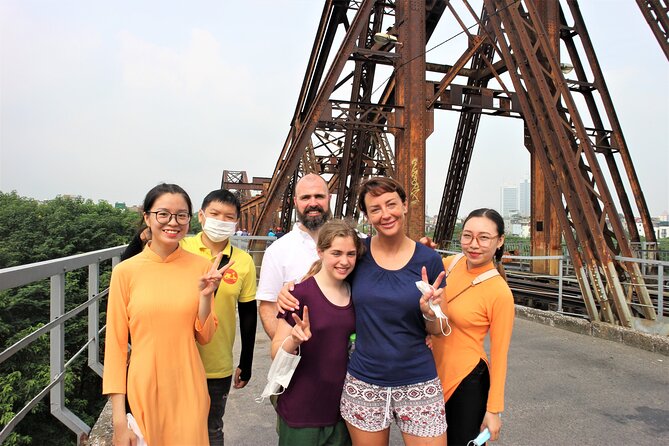 Motorbike Tours Hanoi Led By Women: City & Countryside Half Day - West Lake and the northern city sights