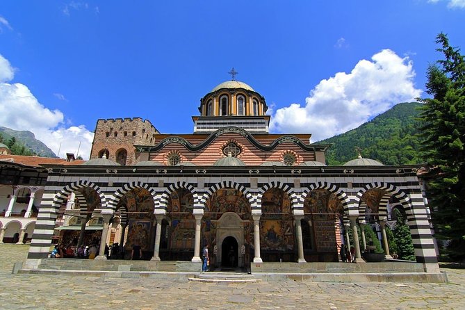 Motorcycle day tour to Rila monastery - Lunch and the return to Sofia