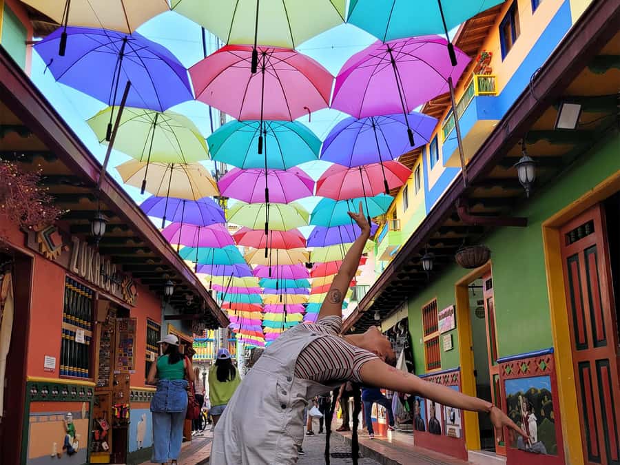 Motorcycle tour from Medellin to Guatape - The road to El Peñol changes the ride