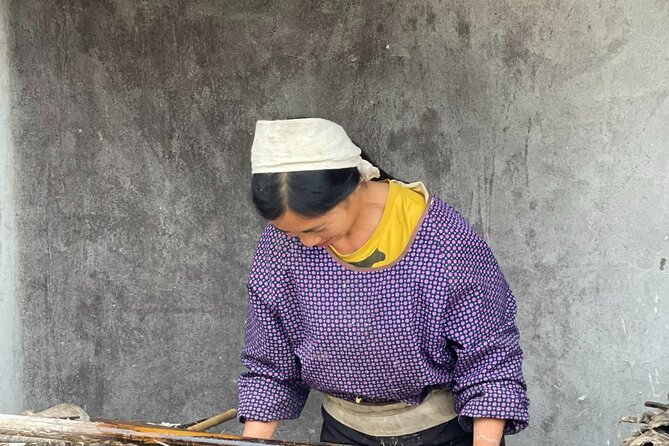 Mount Angel Eye and Craft Villages Half Day Tour by Motorbike - Dia Tren and the Patience of Handmade Paper