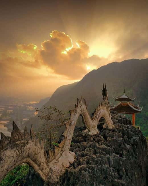Ninh Binh Sunset Motorbike: Mua Cave, Coi Khe & Hoa Lu Town - Who should book this experience?