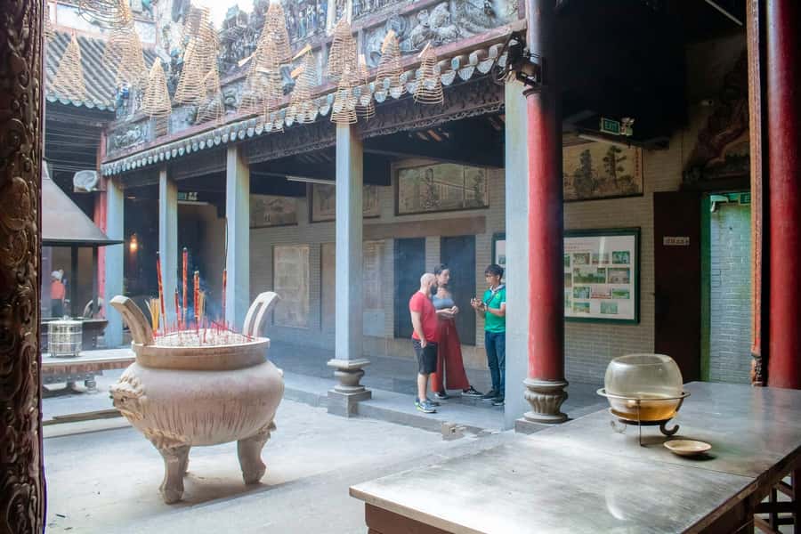Private Saigon History, Hidden Gems & Culture Motorbike Tour - Who should book this motorbike tour?