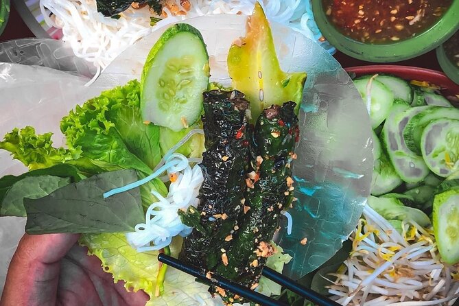 Private Street Food Tour by Motorbike/Car with Local Students - Starting with pickup and Saigon traffic