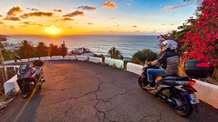 Puerto de la Cruz Motorbike tour through Teide National Park - What José’s guiding style adds