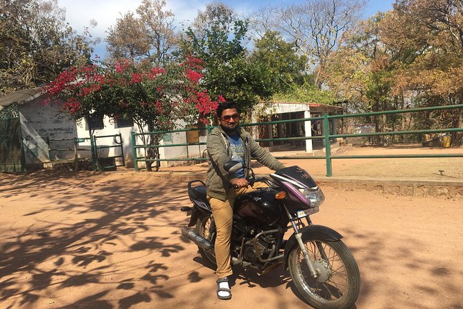 Raneh waterfall Khajuraho (motorcycle tour) - From Khajuraho’s meeting point into the villages