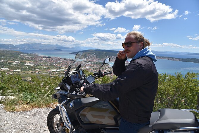 Rent a BMW r1250 GS or Ducati Multistrada and explore Croatian coast and islands - Pelješac: a long ride toward Croatian wine country
