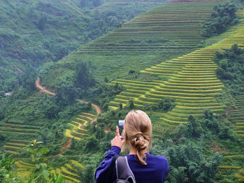 Sa Pa: Private Guided Tour on a Motorbike with Lunch - Lunch in a local home