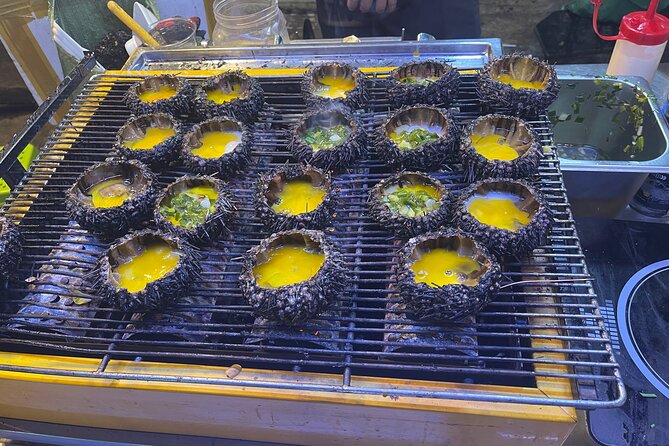 Saigon Night Craft Beer and Street Food By Scooter and motorbike - A Short Stop at Ho Thi Ky Flower Market
