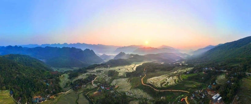 Sapa Silver Waterfall And O Quy Ho Pass Tour By Motorbike - Silver Waterfall: A Short Nature Break