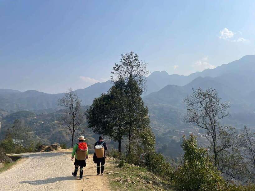 Sapa Silver Waterfall And O Quy Ho Pass Tour By Motorbike - Leaving Sapa for O Long Tea Country