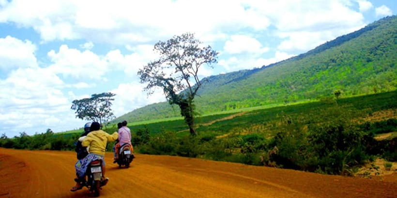 Siem Reap: 6-Hour Easy Rider Motorbike Tour - Crossing an old Angkor bridge