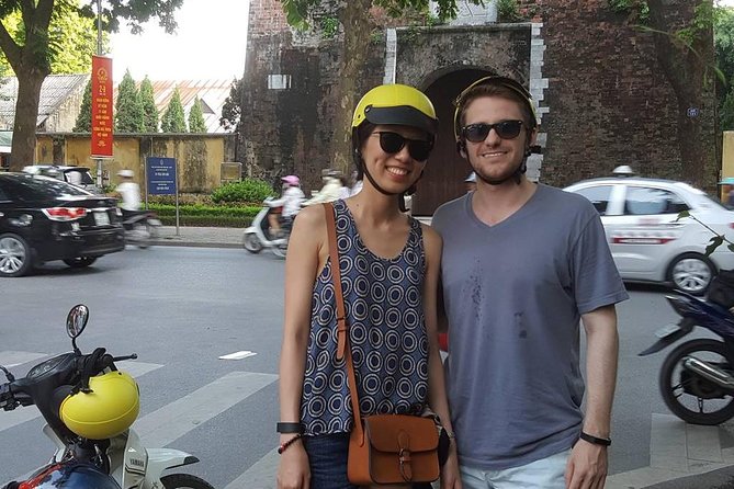 Small-group motorbike sightseeing and food tour in Hanoi - Key points to know before booking