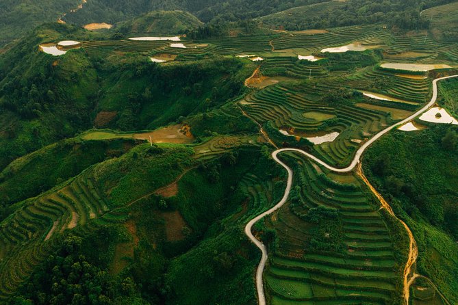 The Famous Ha Giang Loop Motorbike Adventure - Day three: Ma Pi Leng and the road to Du Gia