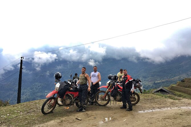Vietnam Motorbike Tour To Sapa, Mu Cang Chai, Thac Ba-5 Days - From the China border view to Thac Ba Lake